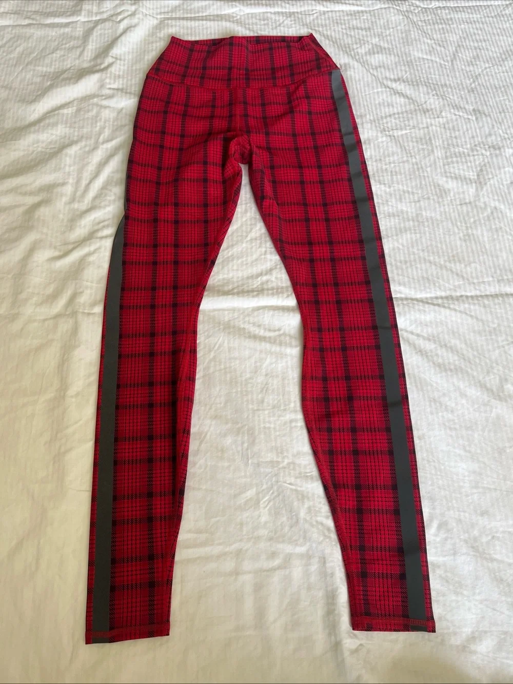 Red alo yoga woman’s leggings plaid
